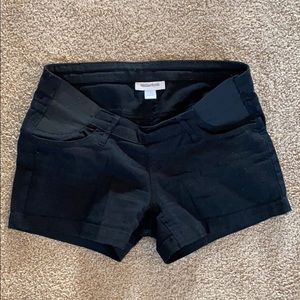 Motherhood maternity black short - small